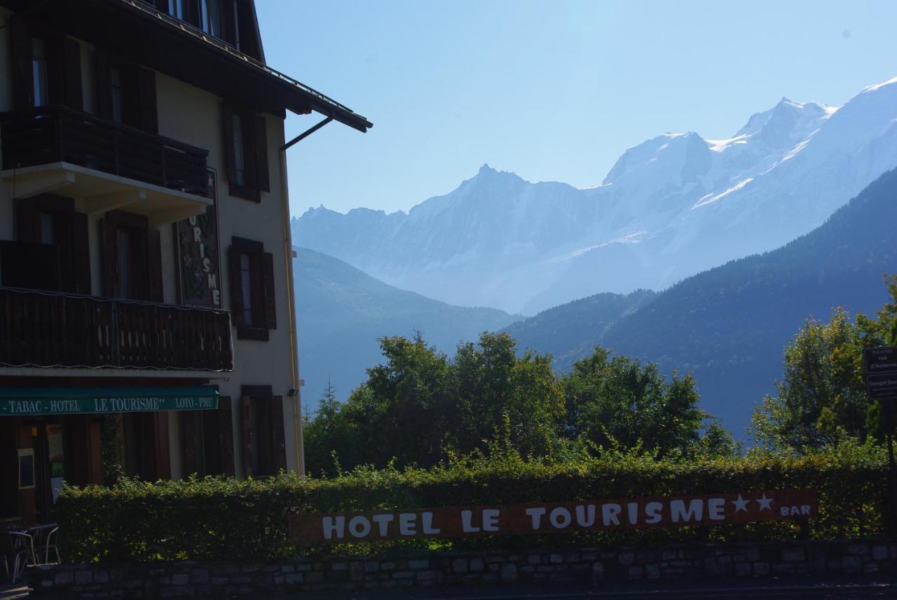 Hotel Le Tourisme Plateau dʼAssy Exteriör bild
