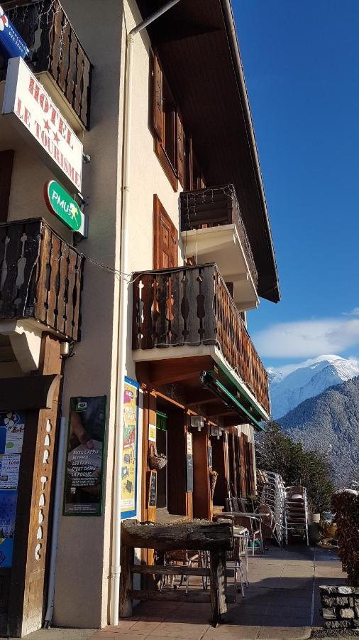 Hotel Le Tourisme Plateau dʼAssy Exteriör bild