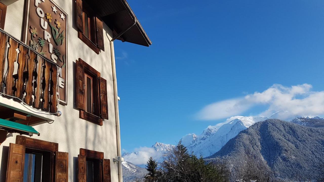 Hotel Le Tourisme Plateau dʼAssy Exteriör bild